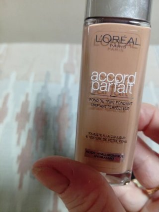 Essence Camouflage+ Matte Concealer