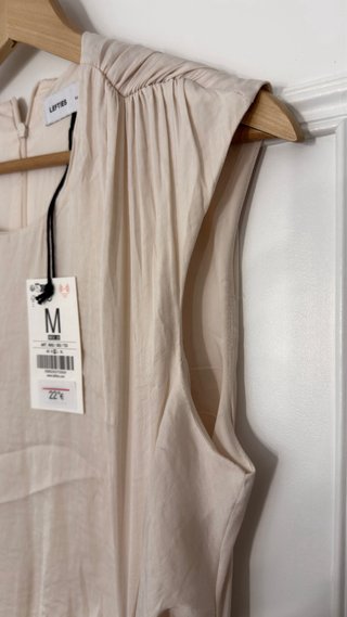 Vestido Lefties crema drapeado talla M