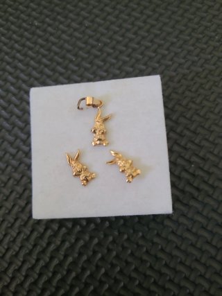 Pendientes Bugs Bunny 18kt Oro