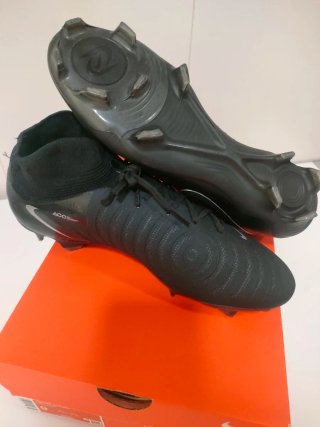 Botas Futbol Nike Phantom Luna II Pro FG Talla 43