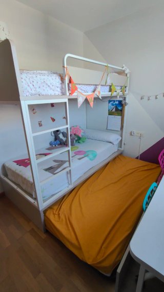 Litera juvenil Rimobel semi-nueva con cama nido