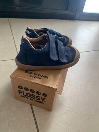 Zapatillas niño azul marino talla 24 barefoot