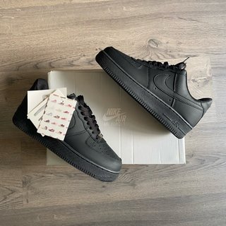 Nike Air Force 1 Triple Black Talla 40