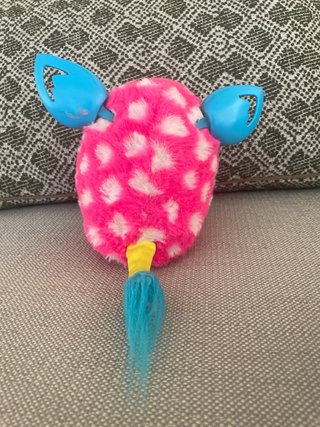 Furby 2012 Rosa , amarillo y azul de lunares