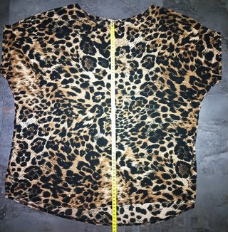 Maglia fantasia leopardata