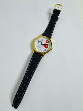 Reloj Orius Kiss Me 1980s