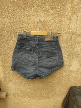 Shorts vaqueros grises Brownie