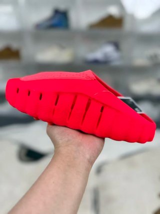 Nike Mind 001 Slide Talla 41 Rojo