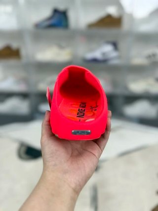 Nike Mind 001 Slide Talla 41 Rojo