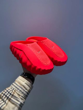 Nike Mind 001 Slide Talla 38 Rojo