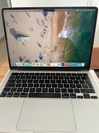 MacBook Air M2 (8GB / 256GB) Plata