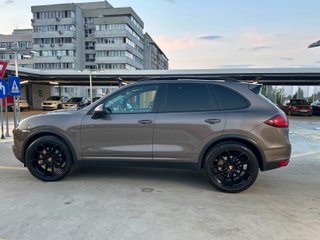 Porsche Cayenne 2013