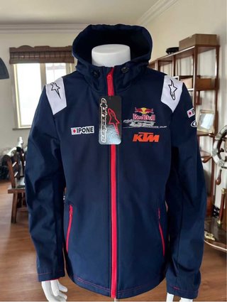 Chaquetas escuderías
