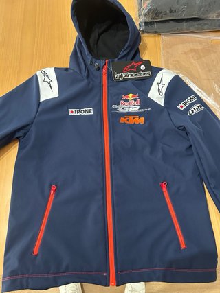 Chaquetas escuderías