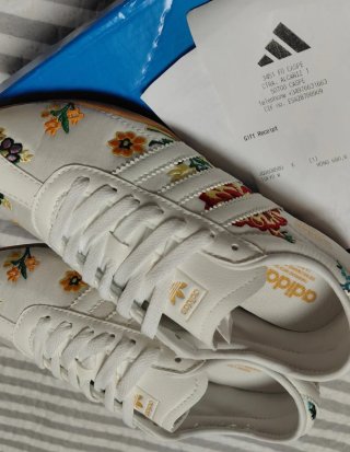 Zapatillas Adidas Tokyo bordadas Talla 39 ⅓
