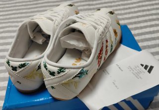 Zapatillas Adidas Tokyo bordadas Talla 39 ⅓