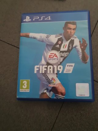 Pack 3 Videojuegos PS4 FIFA 21, 20, 19