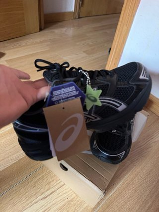 ASICS Kayano 14 Negro/Plata