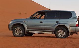 Toyota Land Cruiser 2000