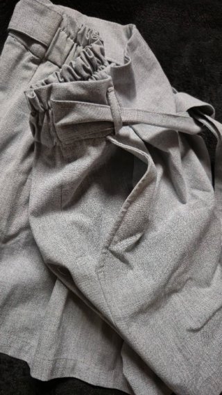 Short gris Pull & Bear con lazo
