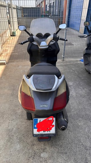 Aprilia Atlantic 125 Maxi Scooter