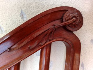 Hojas de puerta abatible antigua de madera maciza