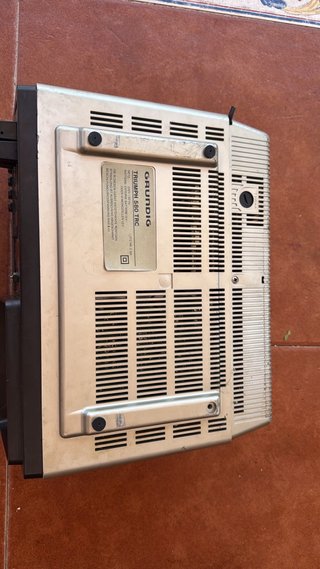 Radio Vintage Grundig Triumph 580 TRC