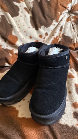 Botas UGG pelo negras talla 39 piel