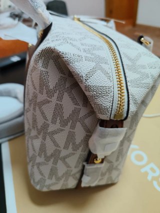 Bolso Michael Kors blanco y marrón