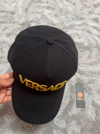 Gorro Versace Negro Dorado Bordado