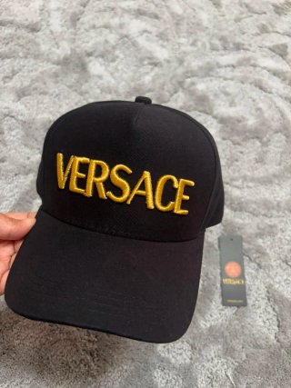 Gorro Versace Negro Dorado Bordado