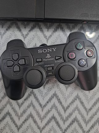 Playstation 2 Slim Negra + 7 Juegos
