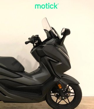 HONDA FORZA 125