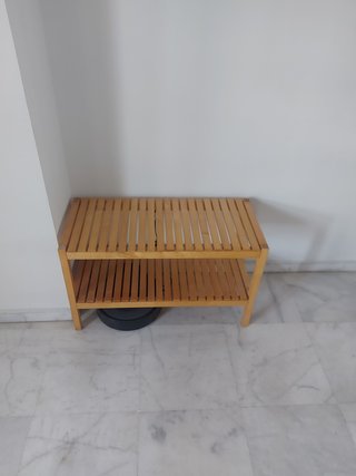 Banco de madera Ikea 2 estantes