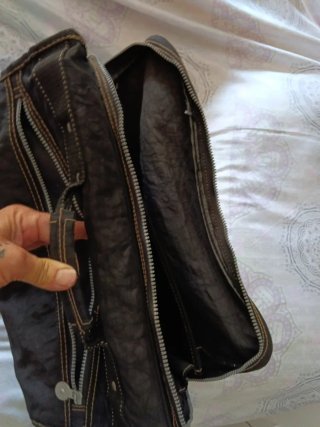 Bolso Negro y Verde Militar