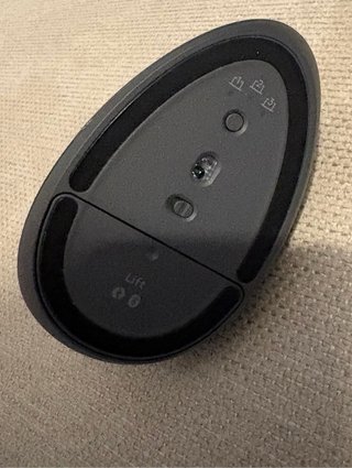 Logitech Lift Ratón Ergonómico Vertical Gris