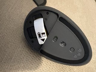 Logitech Lift Ratón Ergonómico Vertical Gris