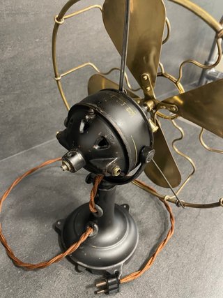 Ventilador antiguo Ercole Marelli