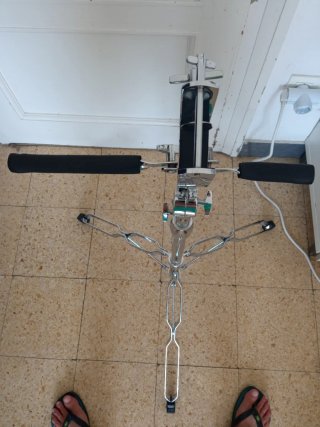 Soporte Bongó JINDAO como nuevo