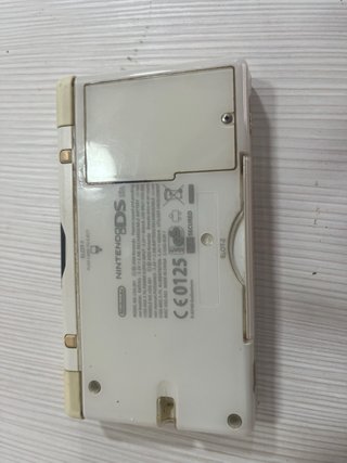 Nintendo DS Lite Blanca No tiene cargador