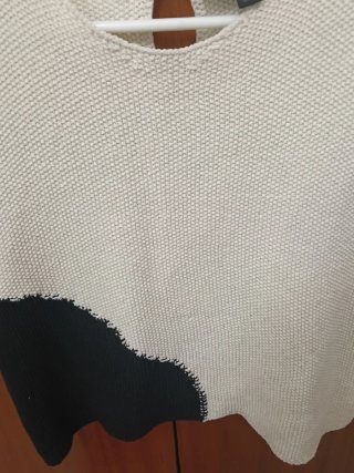 Top Zara tirantes blanco y negro de punto