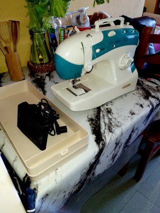 Máquina de coser Singer
