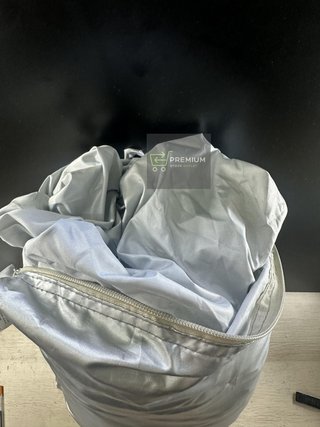 Amazon Basics Funda resistente a la intemperie