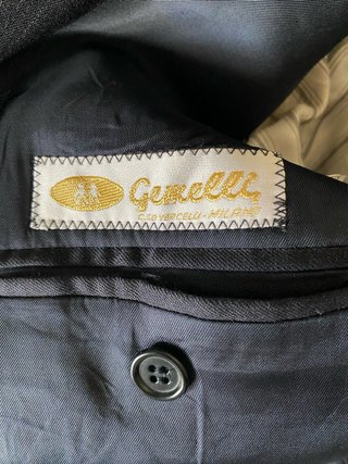 Giacca vestito uomo elegante spezzato
