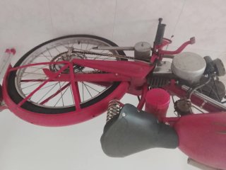 Moto Guzzi 49 Moped Roja