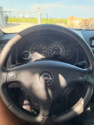 Opel Astra 2003