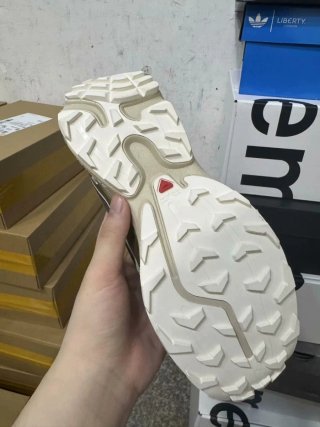 Salomon Talla 43 Deportivas