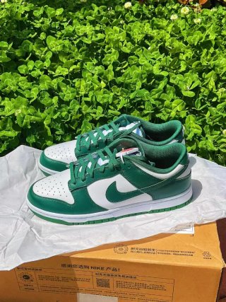 Nike Dunk Low Verde y Blanco Talla 36