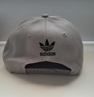 ‼️NUEVA‼️ Gorra Adidas