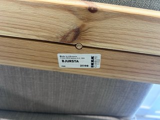 Mesa extensible Ikea Bjursta + 4 sillas tapizadas